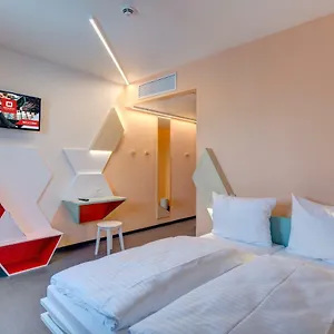 https://meininger-hotel-heidelberg-hauptbahnhof.hotelsheidelberg.net